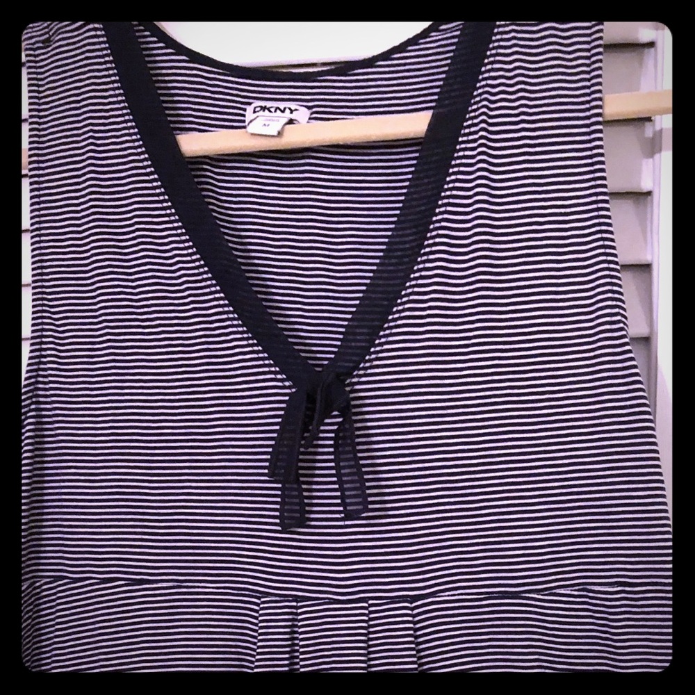DKNY sleeveless navy and white striped v-neck